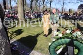 Geen titel