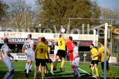 Geen titel